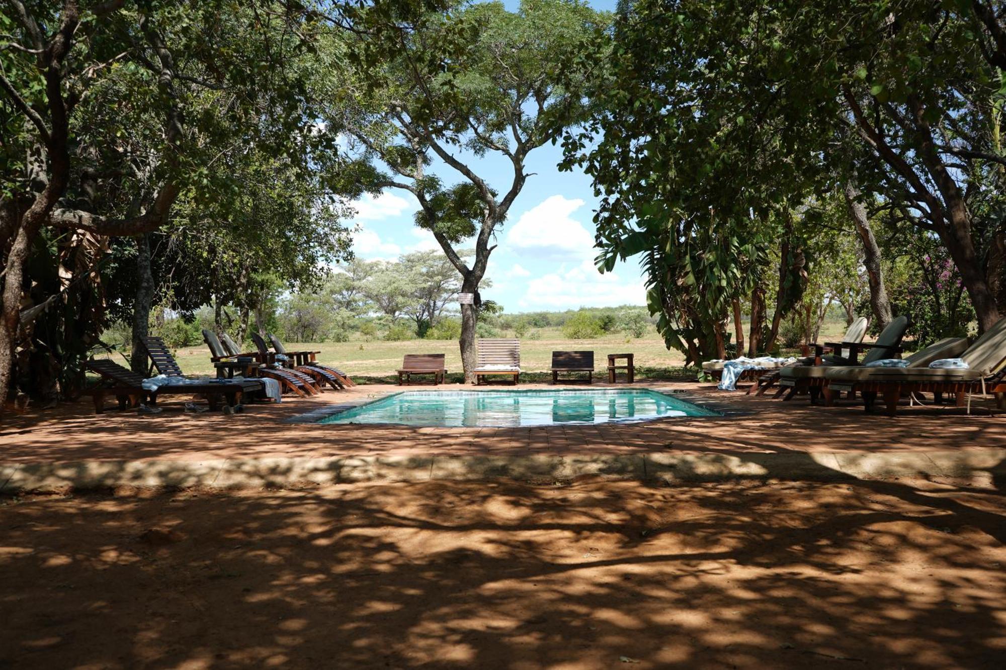 Honeyguide Ranger Camp Hotel Golders Green Exterior photo